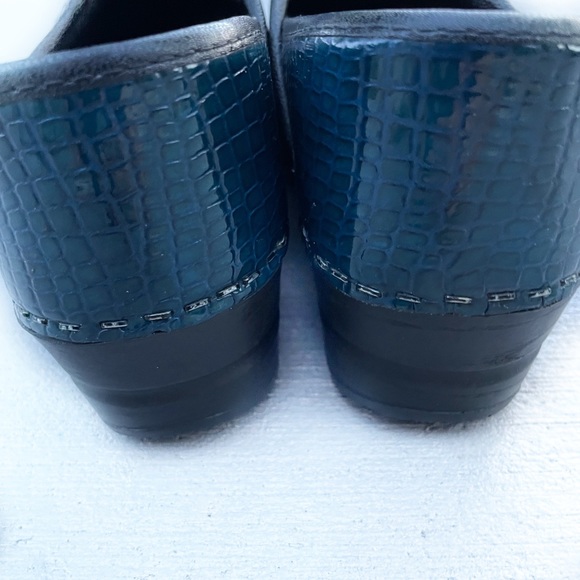 Sanita Blue Patten Bordeaux Clogs Size 37 - Picture 3 of 12